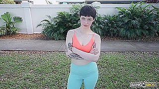 Undercover Freak - Raee Ripley