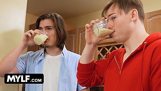 Stepmom's Want To Get Pregnant, But Not By A Stranger - You're In The Loop!