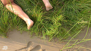 Sexy Blonde Fucked in the Ass on the Beach!!