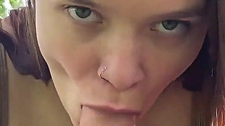 I Met a Beautiful Girl on a Dating Site. She Gave Me a Blowjob on Our First Date in the Park