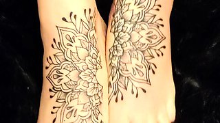 Amateur hottie solo masturbation