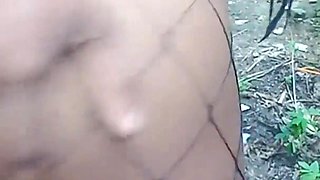 Shaking Bouncing Twerking My Booty in Fishnet Tights Squirting