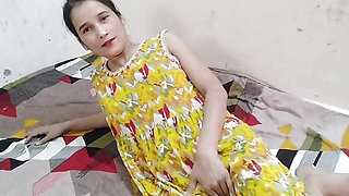 Sister in law ka bra khol kar bur chod diya