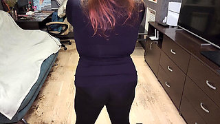 Fucked a Redhead MILF's Mouth Hard in Her Sports Leggings and Stuck It in Her Tight Hole