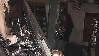 Claudia Mac - Photoshoot Backstage VR 186