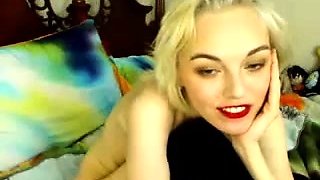 Chubby blonde brianna solo masturbation