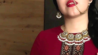 Hindi Babe Cums on Thick Russian Cock