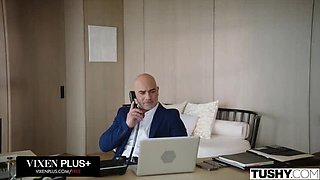 Curvy Jessie Rogers gets intense anal from boss in doggystyle