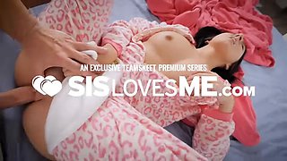 Kinky studs surprise their stepsisters with their cocks
