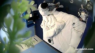 Sexy blonde amateur hidden cam HD videos