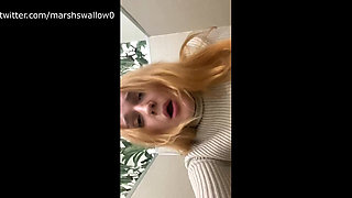 Real Public Masturbation in the Toilet