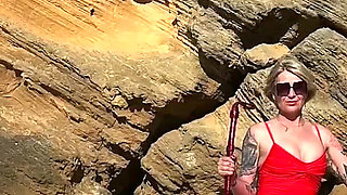 Sjambok on the Beach. Summer Holiday in South Africa Part 1