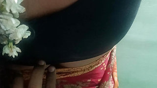 chennai college teacher saree sanding romance in guest house