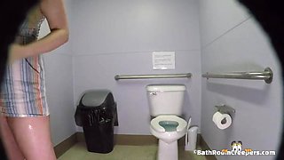 Ajx I hook up in the pub and he takes me to the bathroom