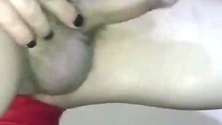 Sucking a Crossdresser 1