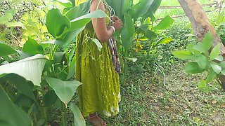 Indian Forest Garden Nearby My House Garden Out Side Hot Deshi Girl Fucking - Sucking Big Cook Blowjob