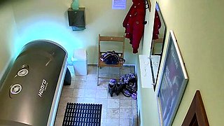 Young slut in solarium