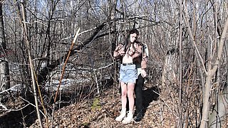 A Friend Spied on and Filmed the Sex of a Young Couple in the Forest