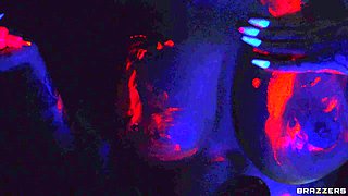 Alexxa's Double Penetration Vice With Potro De Bilbao, Vince Karter, Alexxa Vice - Brazzers