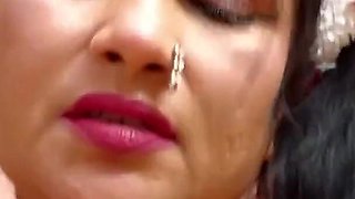 Indian Real POV Sex with Bhabhi! Desi Bhabhi Sex