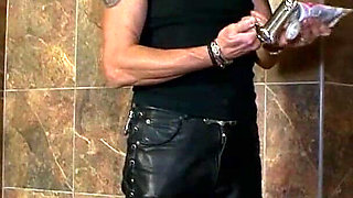 BDSM German Pisscutze