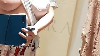 I am showing my boobs naked in the in the shop