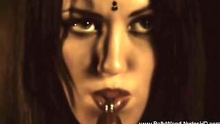 Glamorous dona - erotic movie - Bollywood Nudes HD