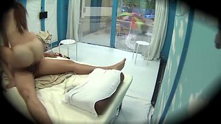 250718ビキニ着たスケベ彼女にピストンl4