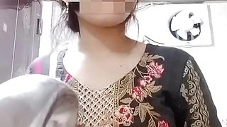 Deshi teen girl showing her body.  Big boobs tight pussy