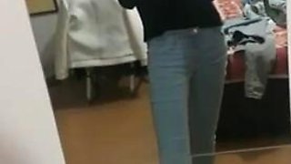 Chinese femdom Ballbusting
