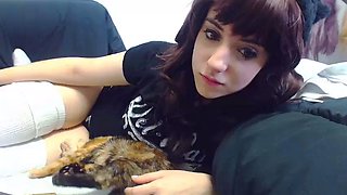Hot amateur webcam teen masturbates for their fans