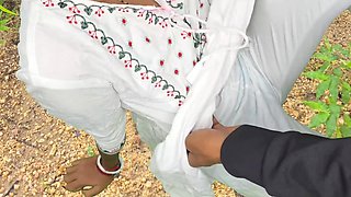 I found a horny indian village girl who agreed to fuck with me and enjoys my cum on her ass