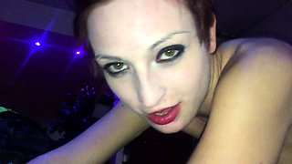 Small titted brunette teen fingering on the bed