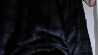 Amateur Foot Fetish Girlfriend Sucks and gives a Footjob
