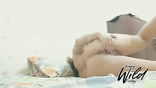 Pinay Girlfriend Playing with Herself
