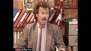 Hot Secretary Gives Under Desk Blowjob - Vintage Office Sex