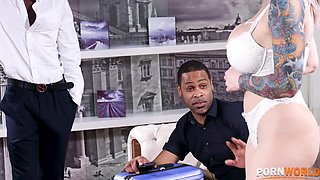 Fat-Assed, Big Tittied Chloe Filled Up with BBC in Wild DP GP2493