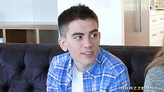 Mommy Needs A Manicure With Jordi El Nino Polla, Reagan Foxx - Brazzers