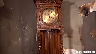 Girl Penetrated In Video