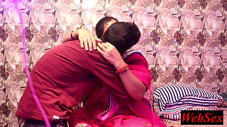 Juicy Bhabhi Hardcore Sex with Devar! Bhabhi Sex