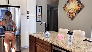 Webcam milf with breast milk live hardcore masturbate