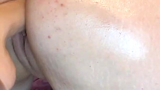 Thick Girl Uses a Sex Machine to Get a Lot of Pleasure!!