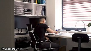 Twenty one sextury - russian babe Lana Roy gives up to her ass fucking addiction with raul costa
