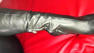 Pvc Catsuit, Different Boots, Deepthroat