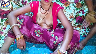Desi sexy video sex with brother-in-law and sister-in-law, removing the whole blouse, Hindi audio, Claire Vaise, fast time