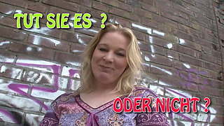 Mature Lady From Germany Got to Play and Masturbate with Her Toy