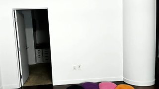 Omege japanese girl with big boobs on cams