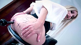 ONE stool 2 ass fucking enthusiasts - WHO's going to WIN?