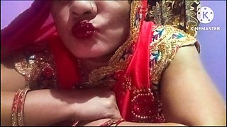 Indian Desi Bhabhi Milking Boobs and Masturbation Her Hairy Pussy