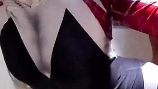 Want Some Fingering to Spidergwen?